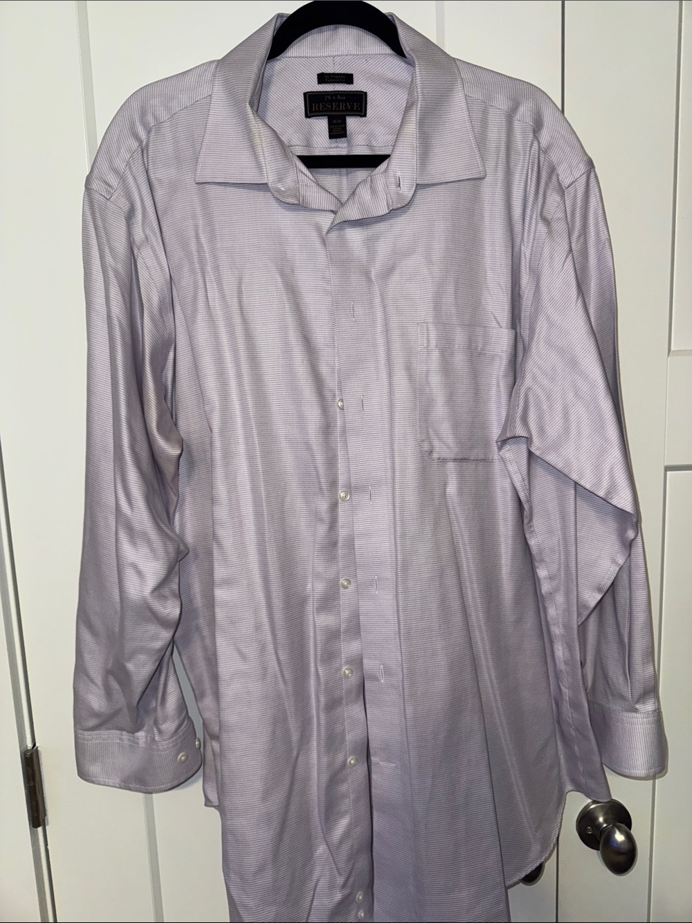 Jos. A. Bank Men's Light Lavender Dress Shirt - Long Sleeve